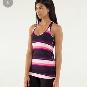 ☀️4/$25 Lululemon Athletica striped tank, size 4